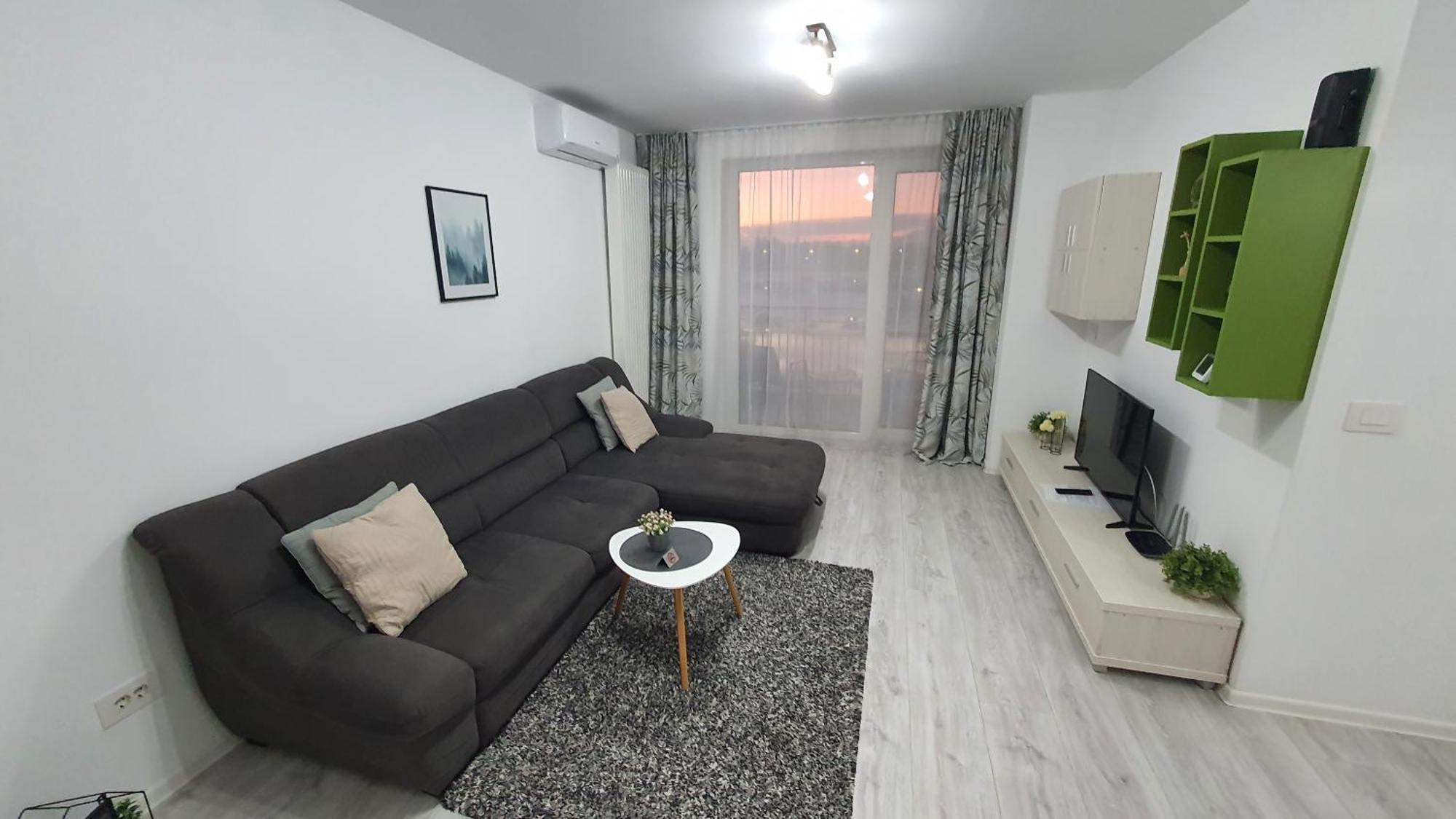 Green Apartment Coresi Brasov Bagian luar foto